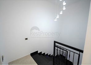 مجمع عائلي فاخر - دوبلكس واسعة في منطقة اوبا / الانيا