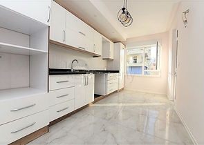 شقة جديدة - مطبخ منفصل -2 غرفة وصالة - في مهموتلار / الانيا 