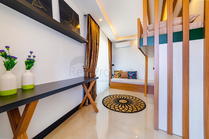 اطلالة بحر - شقة مفروشة  ضمن مجمع فاخر - في كارجي جاك / الانيا 