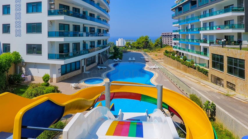 اطلالة بحر - شقة مفروشة  ضمن مجمع فاخر - في كارجي جاك / الانيا 