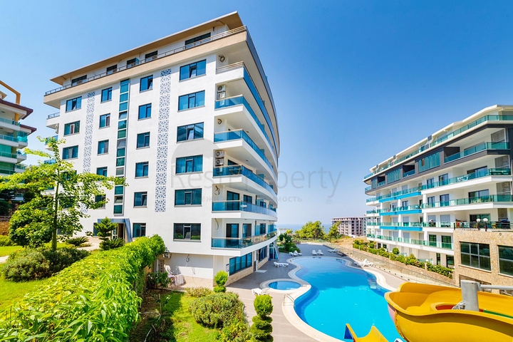 اطلالة بحر - شقة مفروشة  ضمن مجمع فاخر - في كارجي جاك / الانيا 