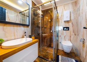 اطلالة بحر - شقة مفروشة  ضمن مجمع فاخر - في كارجي جاك / الانيا 