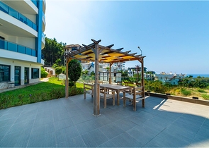 اطلالة بحر - شقة مفروشة  ضمن مجمع فاخر - في كارجي جاك / الانيا 