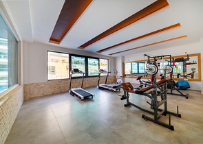 اطلالة بحر - شقة مفروشة  ضمن مجمع فاخر - في كارجي جاك / الانيا 