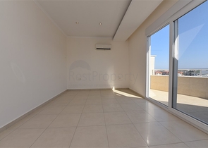 سعر مناسب - دوبلكس واسعة - من تصميم 2 غرفة وصالة - مجمع فاخر -في افسلار / الانيا 