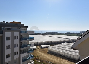 سعر مناسب - دوبلكس واسعة - من تصميم 2 غرفة وصالة - مجمع فاخر -في افسلار / الانيا 