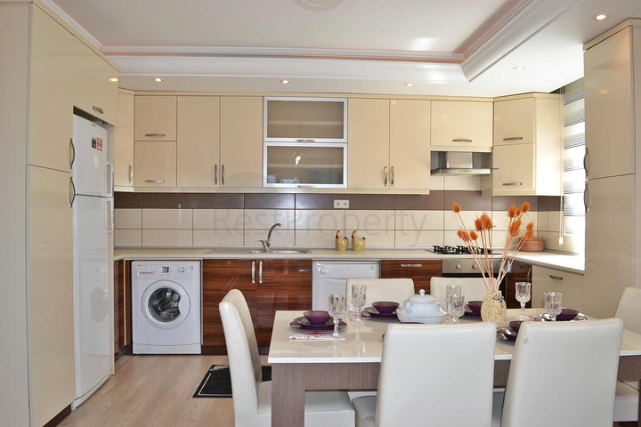 قريبة من البحر - شقة غرفتين وصالة - مفروشة -ضمن مجمع- مهموتلار / الانيا 