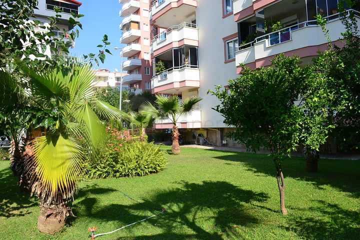 قريبة من البحر - شقة غرفتين وصالة - مفروشة -ضمن مجمع- مهموتلار / الانيا 