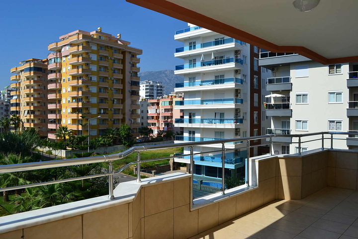 قريبة من البحر - شقة غرفتين وصالة - مفروشة -ضمن مجمع- مهموتلار / الانيا 