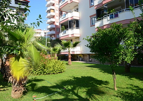 قريبة من البحر - شقة غرفتين وصالة - مفروشة -ضمن مجمع- مهموتلار / الانيا 