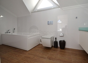 اطلالة بحر - فيلا مستقلة حديثة مع مسبح خاص - في كارجي جاك / الانيا 