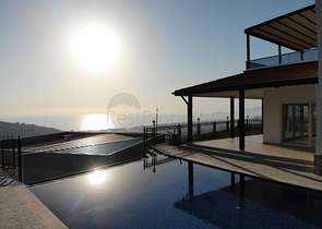 اطلالة بحر - فيلا مستقلة حديثة مع مسبح خاص - في كارجي جاك / الانيا 