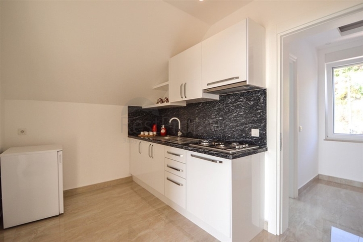 فيلا مستقلة - مسبح خاص -اطلالة بحر - 3 غرف وصالة- في كارجي جاك / الانيا 