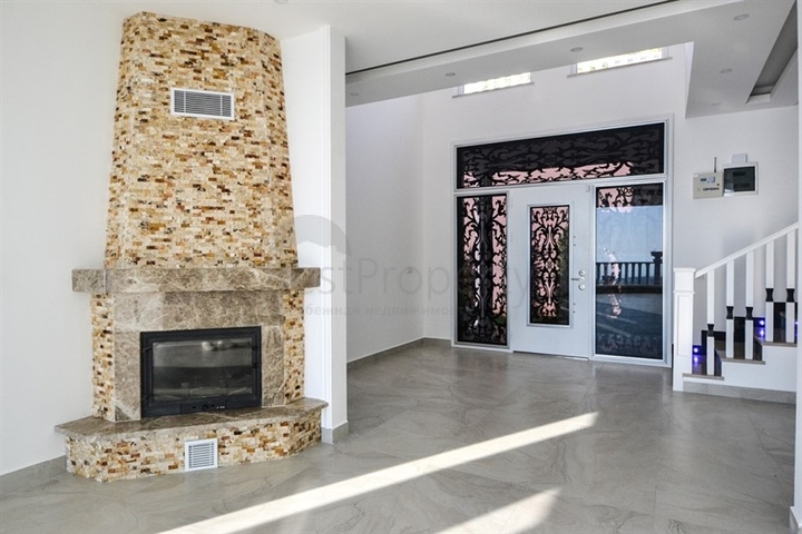 فيلا مستقلة - مسبح خاص -اطلالة بحر - 3 غرف وصالة- في كارجي جاك / الانيا 