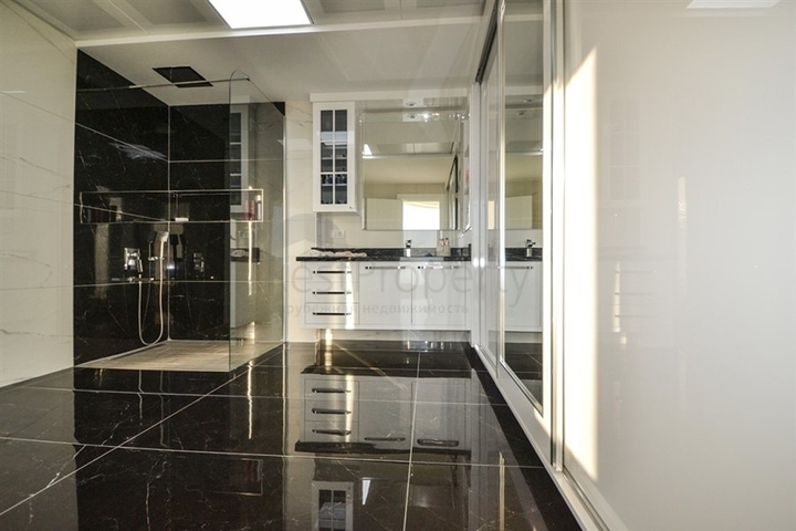 فيلا مستقلة - مسبح خاص -اطلالة بحر - 3 غرف وصالة- في كارجي جاك / الانيا 