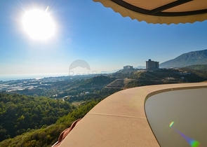 فيلا مستقلة - مسبح خاص -اطلالة بحر - 3 غرف وصالة- في كارجي جاك / الانيا 