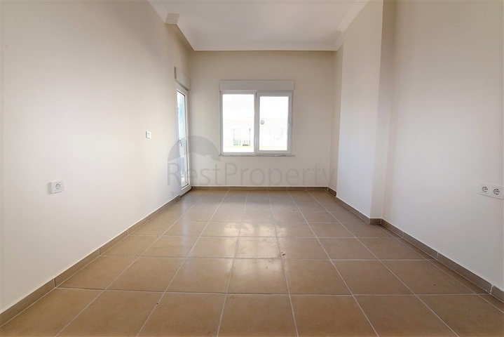 شقة غرفتين وصالة - مؤثثة - قريبة من البحر والاسواق - مهموتلار / الانيا 