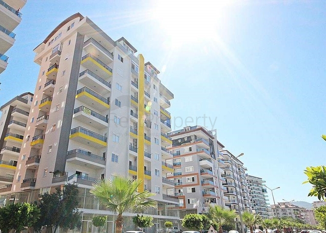 شقة غرفتين وصالة - مؤثثة - قريبة من البحر والاسواق - مهموتلار / الانيا 