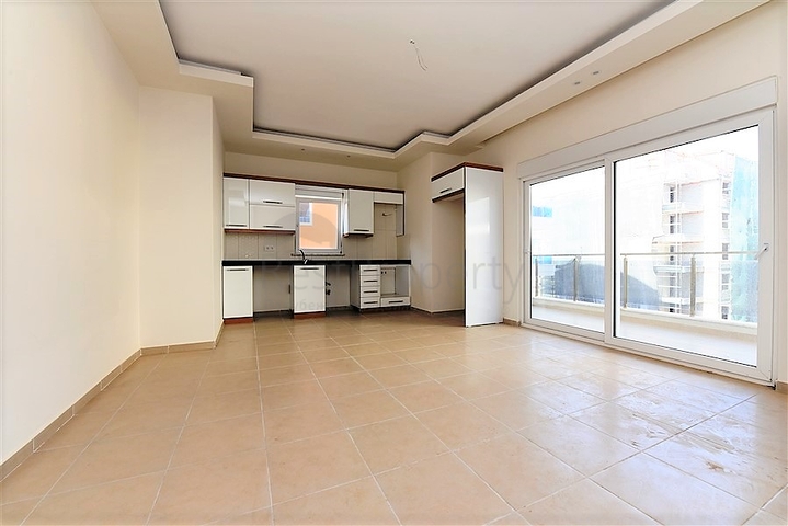 شقة غرفتين وصالة - مؤثثة - قريبة من البحر والاسواق - مهموتلار / الانيا 