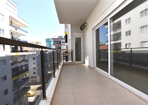 شقة غرفتين وصالة - مؤثثة - قريبة من البحر والاسواق - مهموتلار / الانيا 