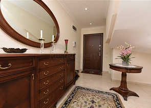 اطلالة على شاطئ كليوباترا - دوبلكس واسعة 3 غرف - في مركز مدينة الانيا 