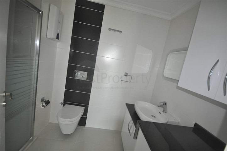 على البحر مباشرة - شقق غرفتين وصالة - ضمن مجمع حديث - كاستل / الانيا 