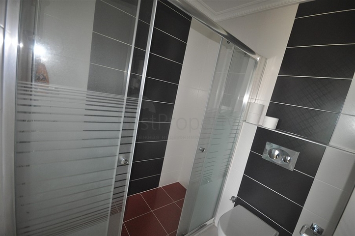 على البحر مباشرة - شقق غرفتين وصالة - ضمن مجمع حديث - كاستل / الانيا 