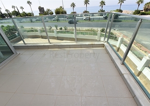 على البحر مباشرة - شقق غرفتين وصالة - ضمن مجمع حديث - كاستل / الانيا 