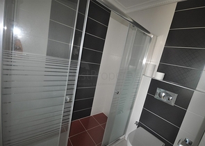 على البحر مباشرة - شقق غرفتين وصالة - ضمن مجمع حديث - كاستل / الانيا 