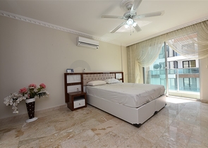 على البحر مباشرة - شقق غرفتين وصالة - ضمن مجمع حديث - كاستل / الانيا 