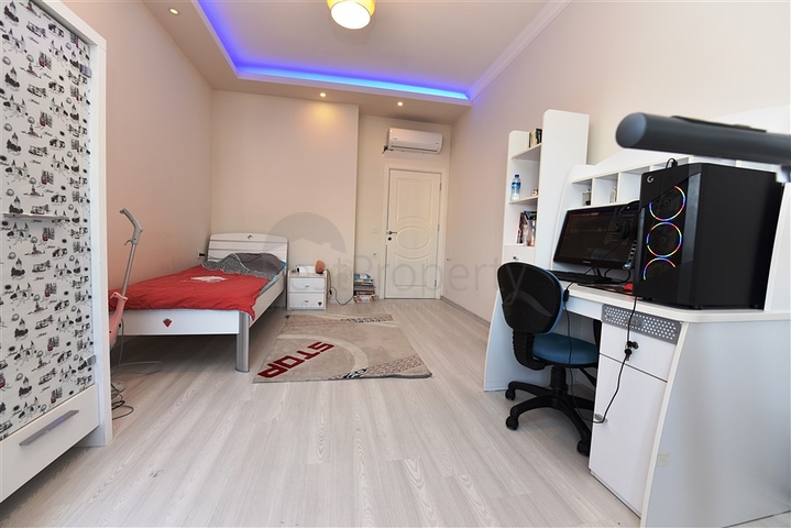 اطلالة بحر - دوبلكس 3 غرف وصالة -مفروشة - في مهموتلار / الانيا 