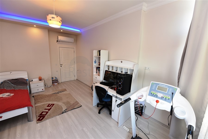 اطلالة بحر - دوبلكس 3 غرف وصالة -مفروشة - في مهموتلار / الانيا 