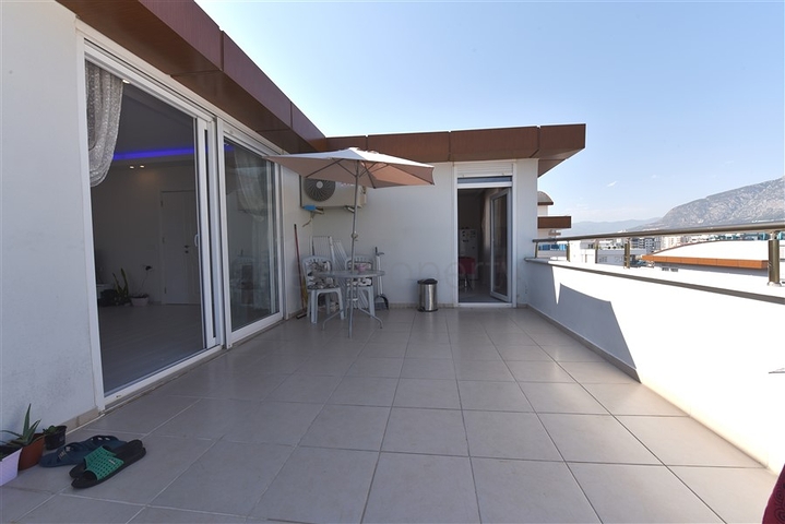 اطلالة بحر - دوبلكس 3 غرف وصالة -مفروشة - في مهموتلار / الانيا 