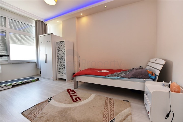 اطلالة بحر - دوبلكس 3 غرف وصالة -مفروشة - في مهموتلار / الانيا 