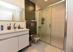 اطلالة بحر - دوبلكس 3 غرف وصالة -مفروشة - في مهموتلار / الانيا 