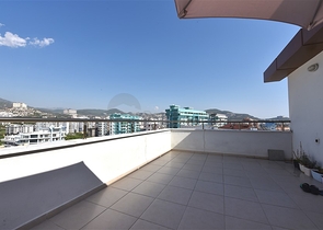 اطلالة بحر - دوبلكس 3 غرف وصالة -مفروشة - في مهموتلار / الانيا 