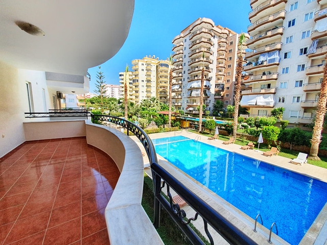 شقة عائلية - غرفتين وصالة - مفروشة - في مهموتلار / الانيا 