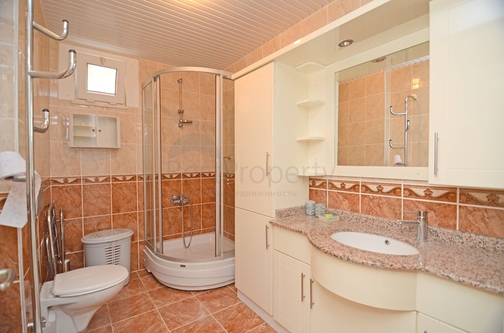 سعر منافس - شقة 2 غرفة وصالة -اثاث جديد - في مهموتلار / الانيا