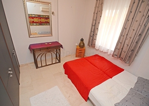 سعر منافس - شقة 2 غرفة وصالة -اثاث جديد - في مهموتلار / الانيا