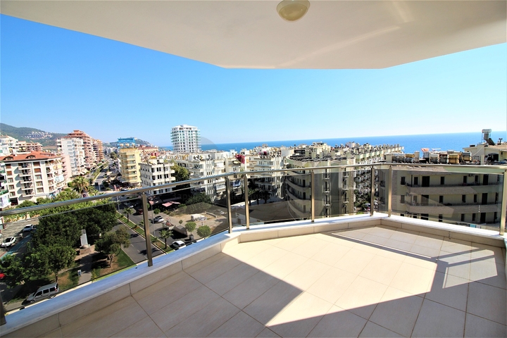 اطلالة بحر - شقة مفروشة - غرفة وصالة - بجانب الاسواق - في مهموتلار / الانيا