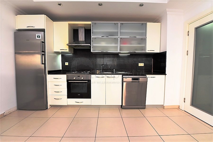 للبيع شقة غرفة وصالة - مفروشة - مجمع يضم كافة الخدمات - افسلار / الانيا 