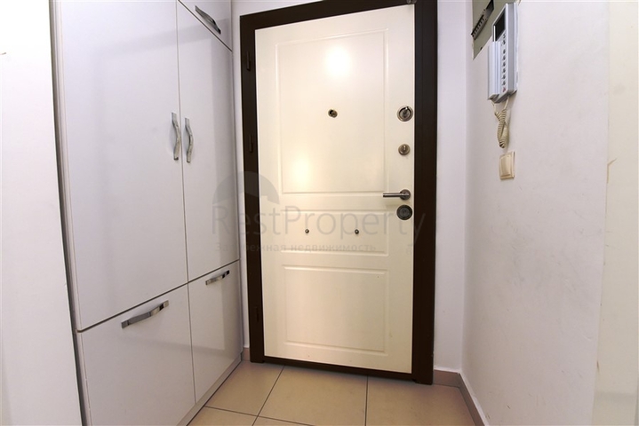 للبيع شقة غرفة وصالة - مفروشة - مجمع يضم كافة الخدمات - افسلار / الانيا 