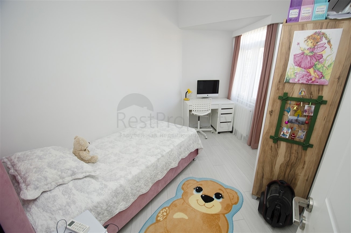 شقة 2 + 1 مع أثاث 5 دقائق سيرا على الأقدام إلى البحر في أنطاليا