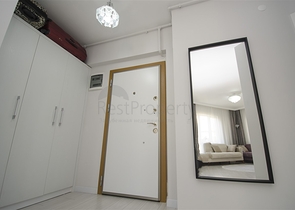 شقة 2 + 1 مع أثاث 5 دقائق سيرا على الأقدام إلى البحر في أنطاليا