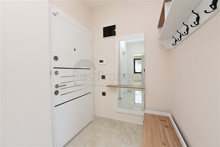 في المركز قريبة من الخدمات - شقة 1+1 - ضمن مجمع سكني فاخر / في مركز الانيا 