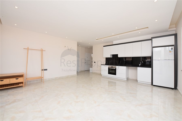 في المركز قريبة من الخدمات - شقة 1+1 - ضمن مجمع سكني فاخر / في مركز الانيا 