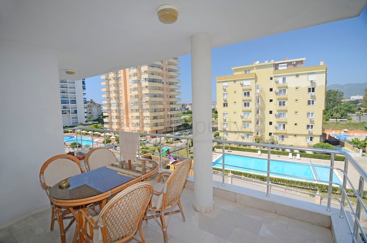 اطلالة مفتوحة - شقة غرفتين وصالة مفروشة - بسعر منافس -في مهموتلار / الانيا 