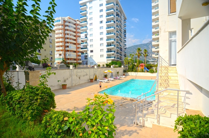 اطلالة مفتوحة - شقة غرفتين وصالة مفروشة - بسعر منافس -في مهموتلار / الانيا 