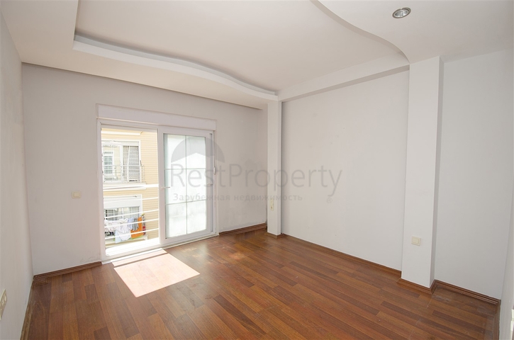 شقة 2 + 1 في منطقة هورما كونيالتي