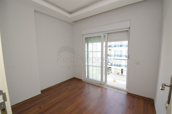 شقة 2 + 1 في منطقة هورما كونيالتي